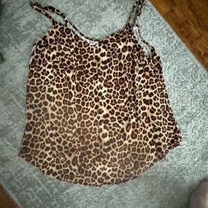 Torrid leopard tank 🦄2/$15